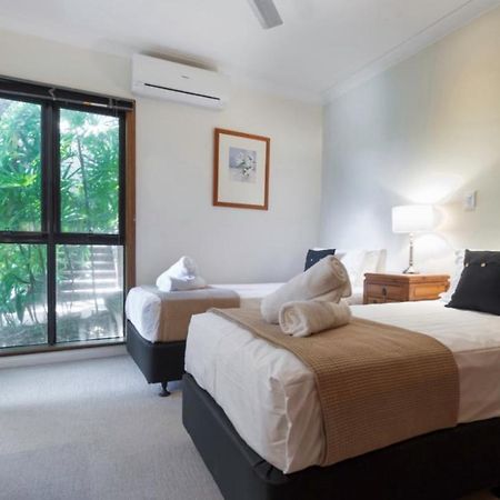 5 The Point Apartments Port Douglas Esterno foto