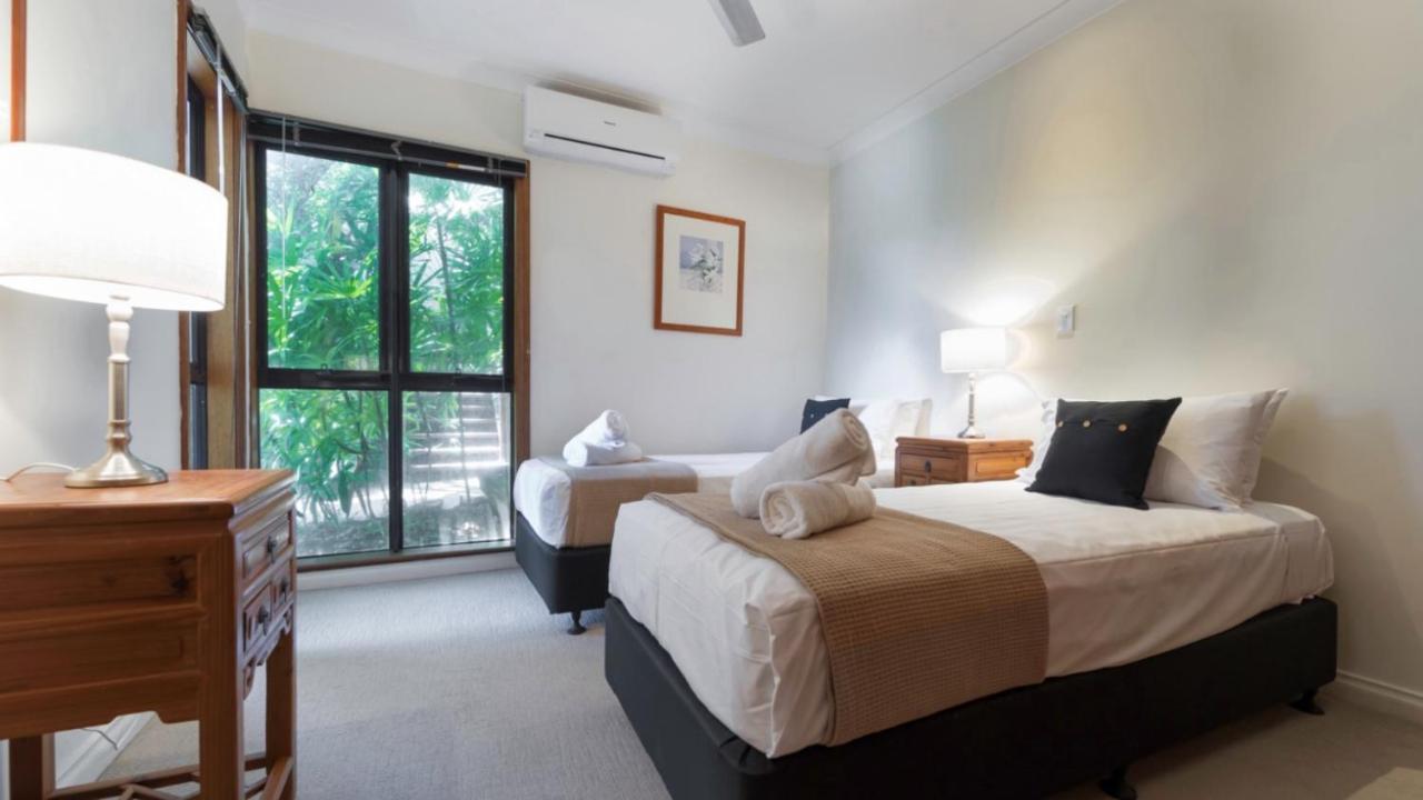 5 The Point Apartments Port Douglas Esterno foto